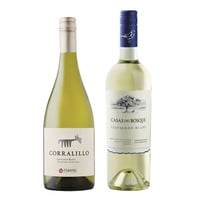 DUO MATETIC - CASAS DEL BOSQUE: 1x Vino Matetic Corralillo Sauvignon Blanc 750cc + 1x Vino Casas del Bosque Reserva Sauvignon Blanc 750cc