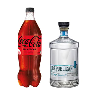 "Pisco Republicano Triple Destilado Transparente 40° 700cc + Bebida 1