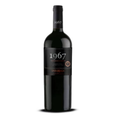 Botellón de vino Undurraga 1967 Gran Reserva Carmenere 1.500 lts.