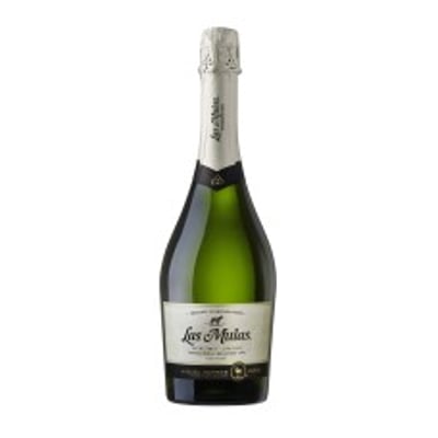 *Caja de 6 unidades Espumante Las Mulas Extra Brut ($5.990 c/u)