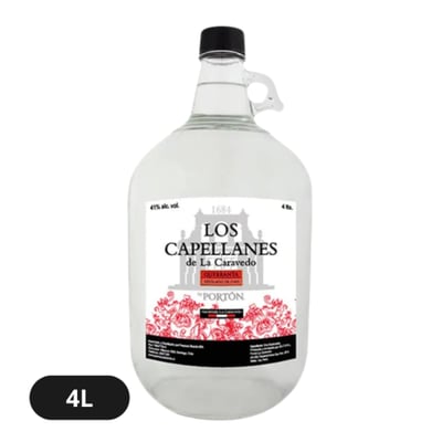 Pisco Peruano Los Capellanes de La Caravedo By Portón - Quebranta 4L
