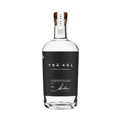 Trakal Destilado De La Patagonia Botella 700cc