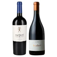 DUO ÍCONOS: 1x Vino Ícono Neyen de Apalta Blend 750cc + 1x Vino Ícono Casa Bauzá Isabel 750cc