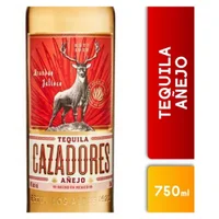 Tequila Cazadores Añejo 750ml