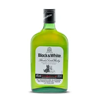 Whisky Black and White Blended Media Botella 375 ml