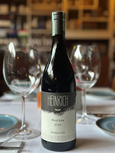 HEINRICH PINOT NOIR