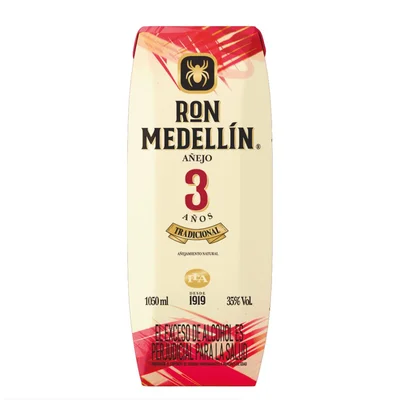 Ron MEDELLIN añejo 3 años caja (1050 ml)