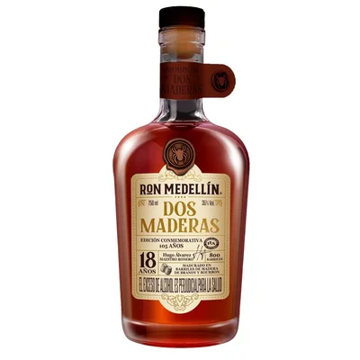 Ron MEDELLIN dos maderas (750 ml)