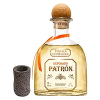 Tequila Patrón Reposado 700 ml con Shot de Piedra Volcánica