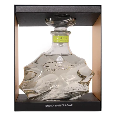 Tequila Tierra Sagrada Plata 750 ml