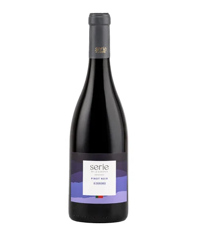 Vino Tinto Serie by La Europea Pinot Noir 750 ml